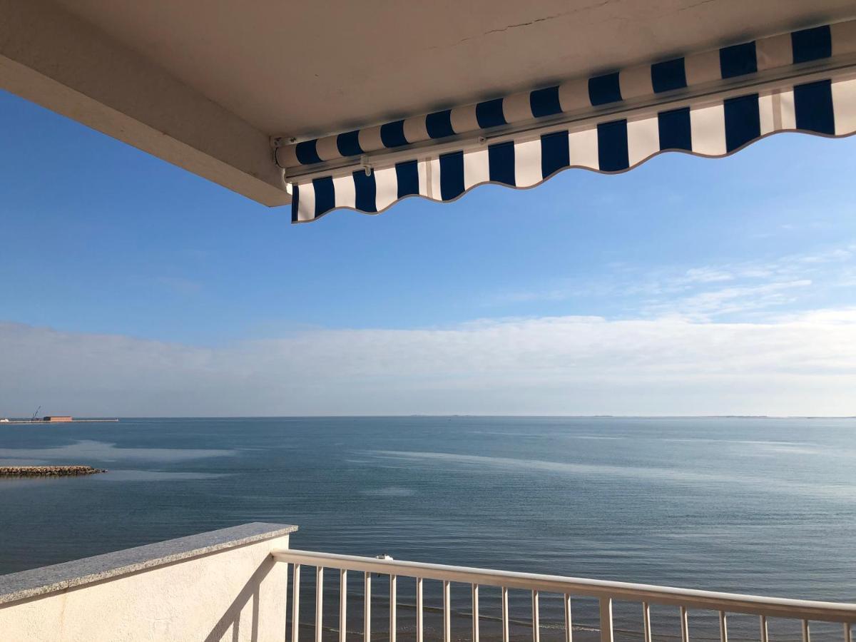 Apartamento En Primera Linea De Mar Sant Carlos de la Ràpita Zewnętrze zdjęcie