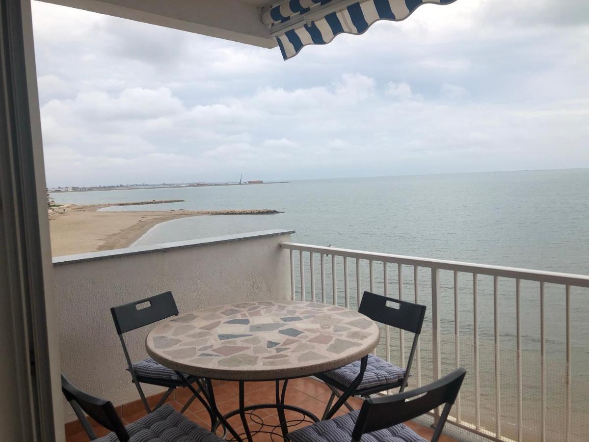 Apartamento En Primera Linea De Mar Sant Carlos de la Ràpita Zewnętrze zdjęcie