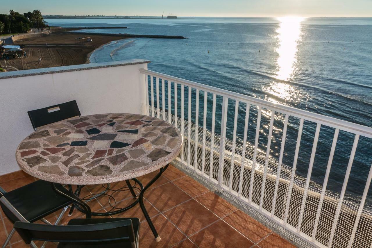 Apartamento En Primera Linea De Mar Sant Carlos de la Ràpita Zewnętrze zdjęcie