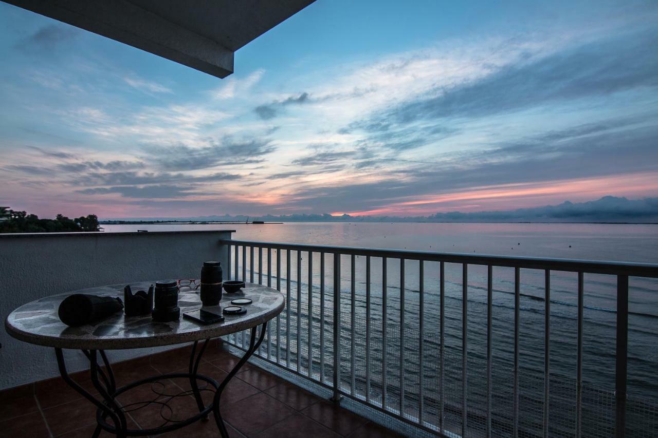 Apartamento En Primera Linea De Mar Sant Carlos de la Ràpita Zewnętrze zdjęcie